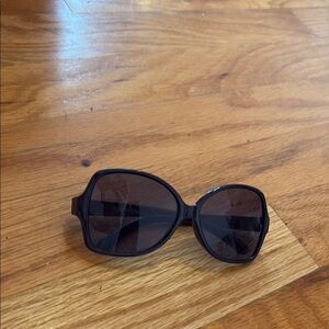 Stylish Black Sunglasses